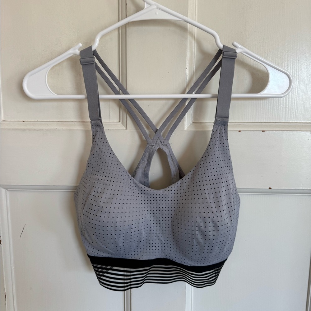Victoria’s Secret Lightweight‎ blue gray sports bra size 32D